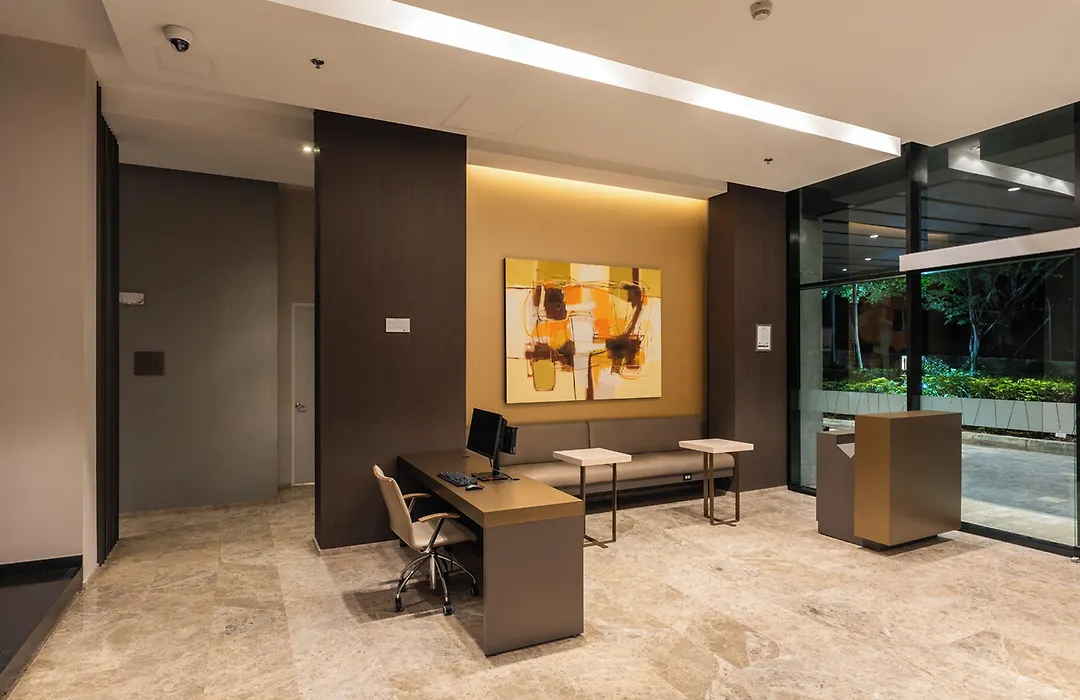 Hotel Estelar Square-1