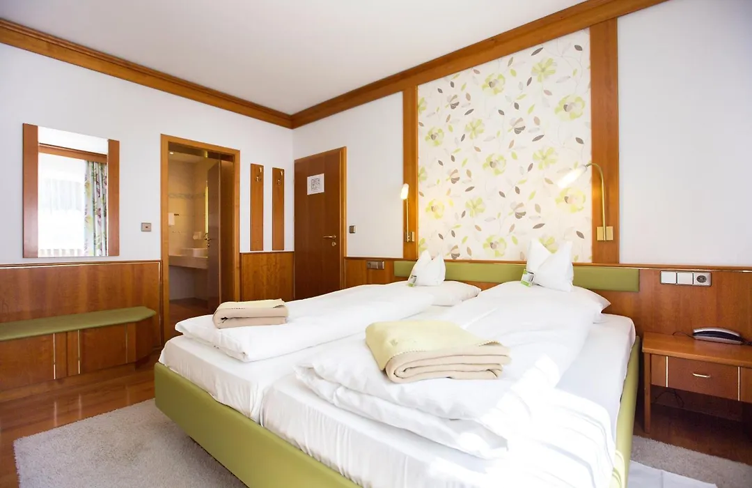 Flair Hotel Adlerbad-1