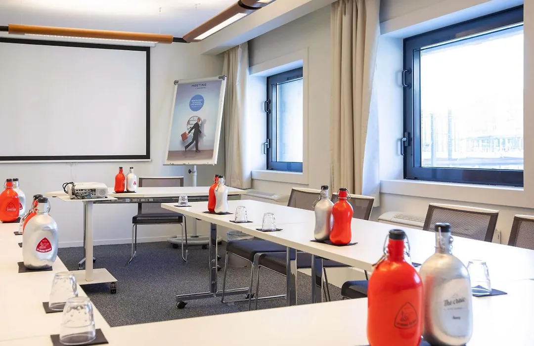 Novotel Annecy Centre Atria-1