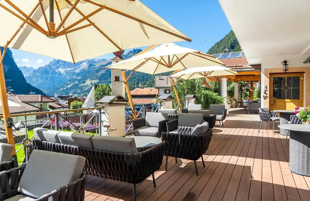 Hotel Cesa Tyrol-1
