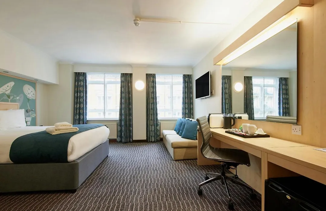 Bedford Hotel-1