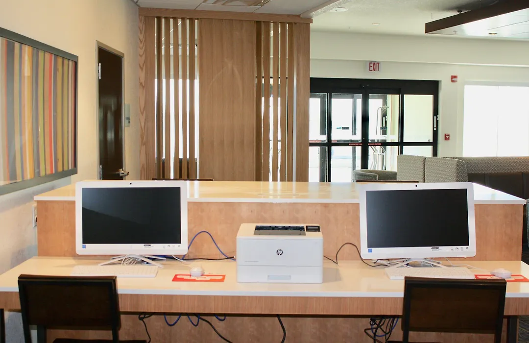 Holiday Inn Express & Suites - Kirksville - University Area By Ihg-1