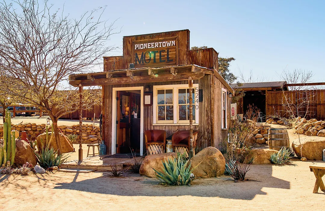 Pioneertown Motel-1