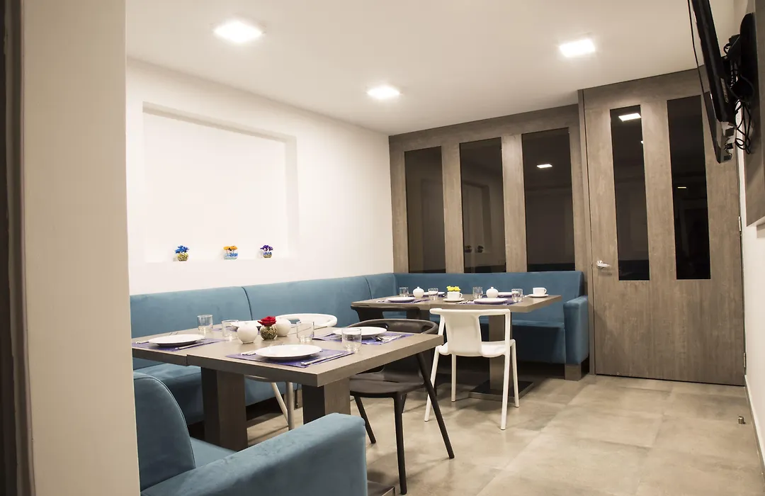 Agora Suites Hotel, Check-in digital fácil con atención virtual 24h-1