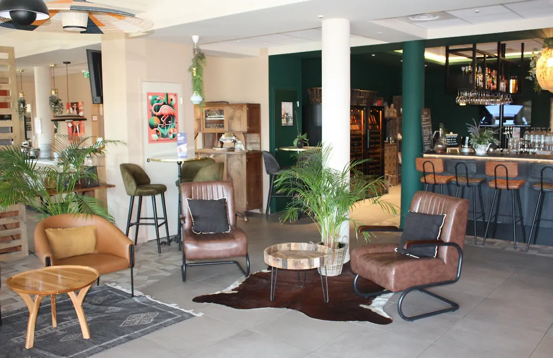 Ibis Budget Porte de Camargue-1