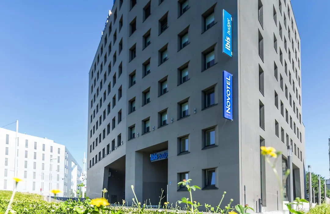 ibis budget Basel City-1