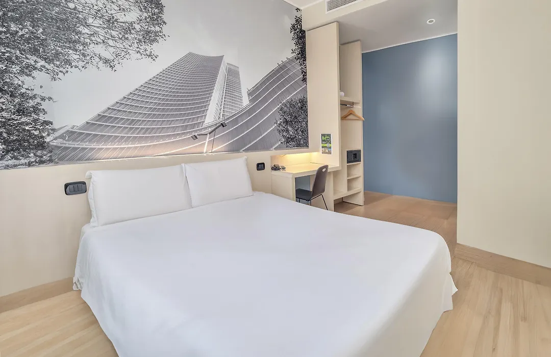 B&B Hotel Milano Cenisio Garibaldi-1