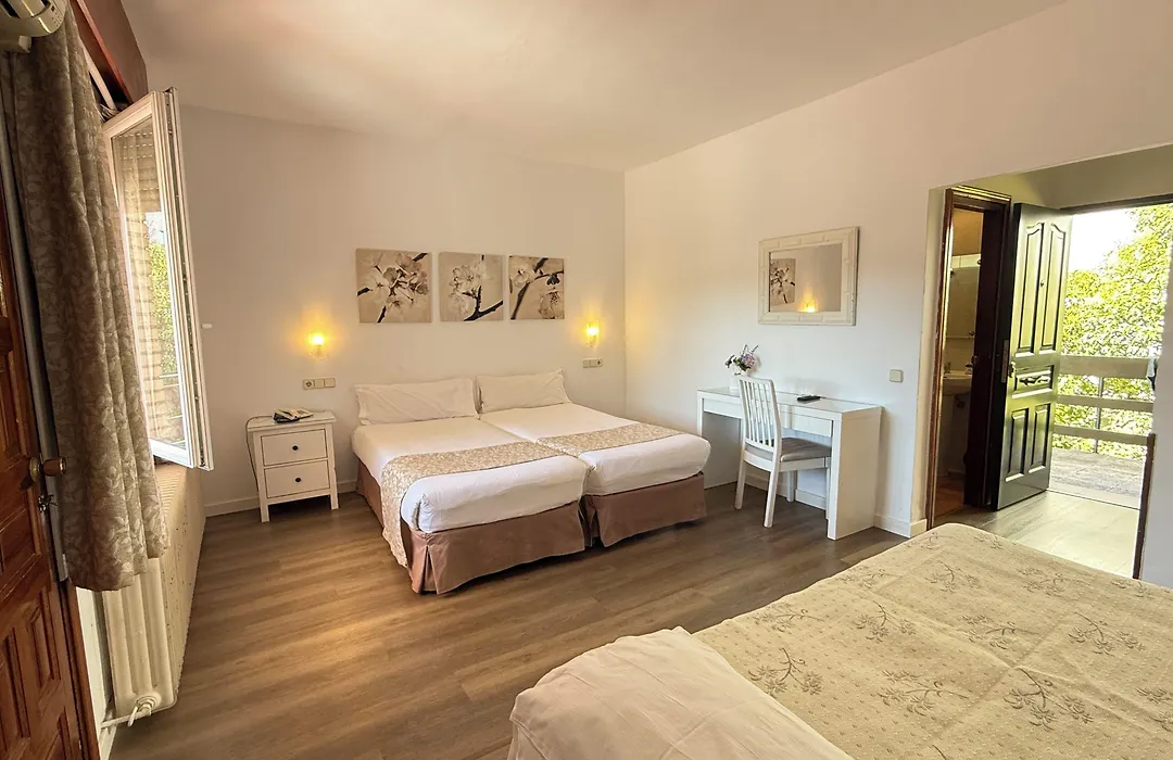 Hotel Los Olivos-1