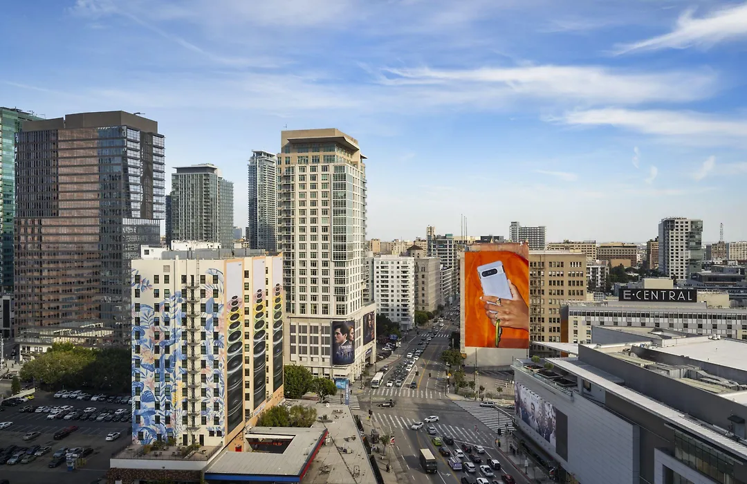 Courtyard By Marriott Los Angeles L.A. Live-1