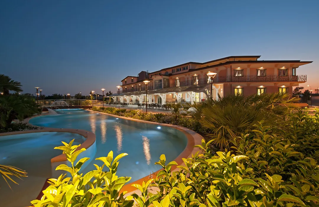 L' Araba Fenice Hotel & Resort-1