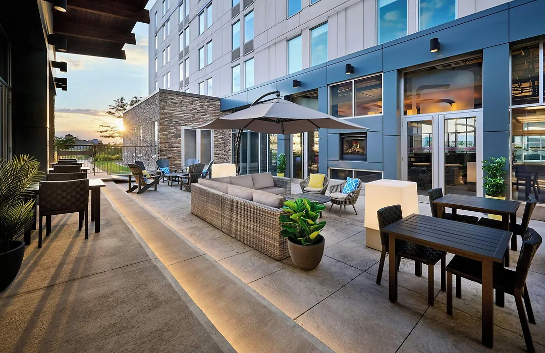 Aloft By Marriott Vaughan Mills-1