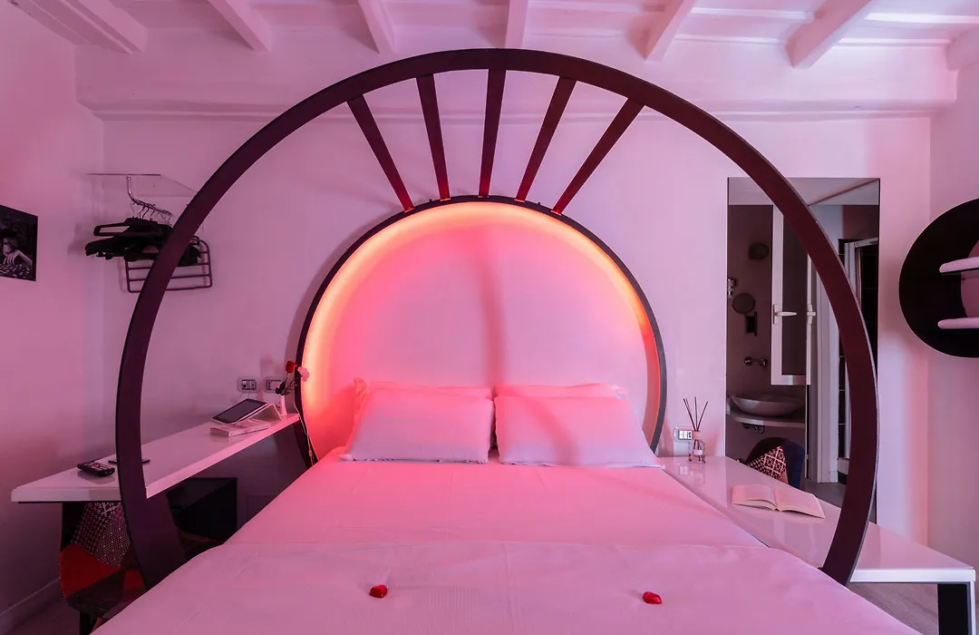 Irooms - Spanish Steps-1