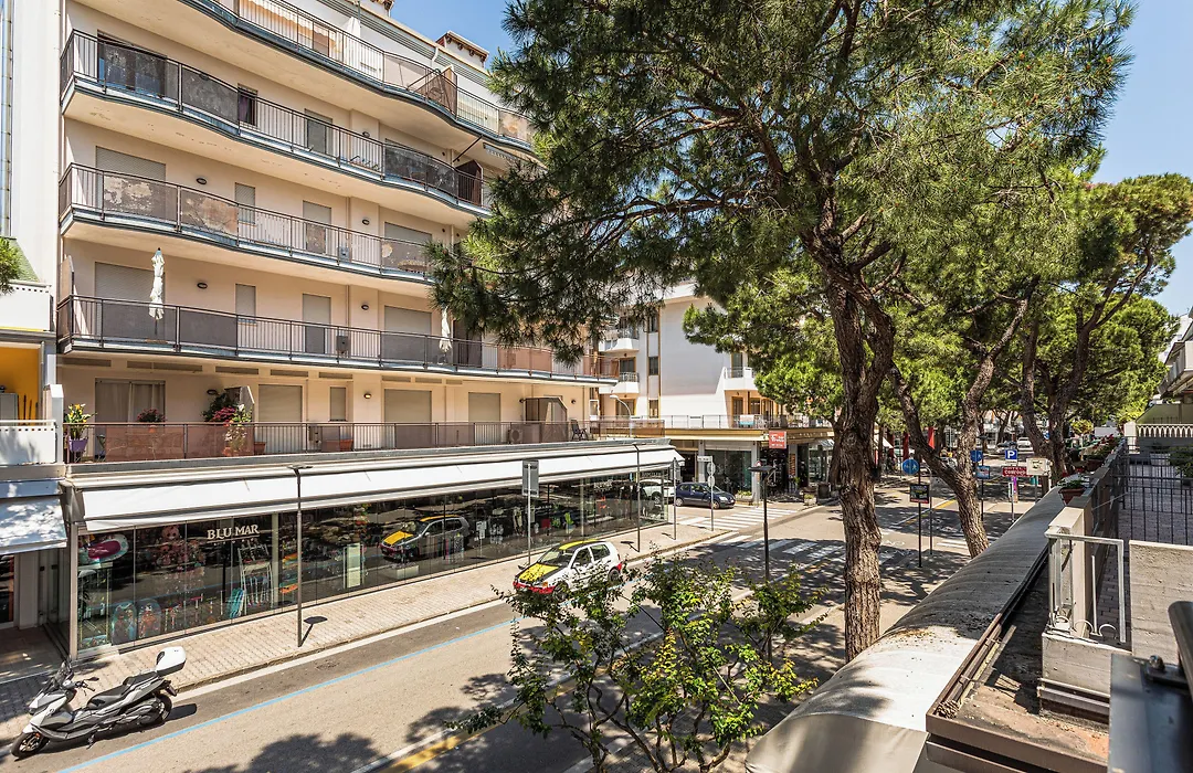 Hotel Diana-1