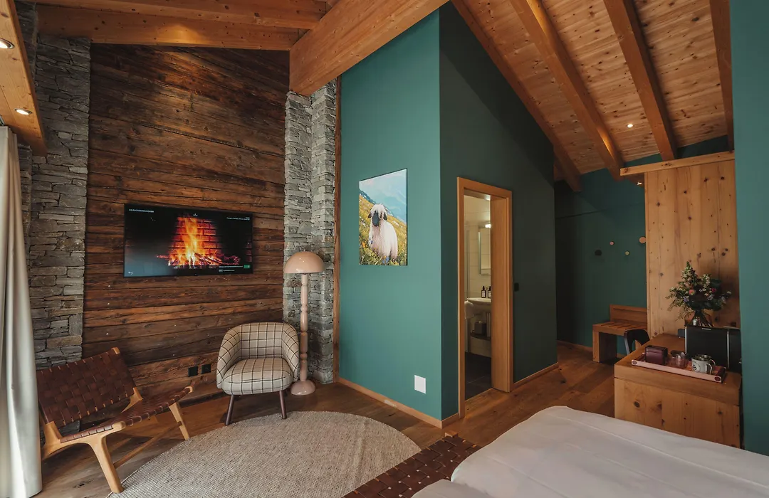 The Phoenix Fitness Hotel & Free Spa Access At Alpen Resort-1