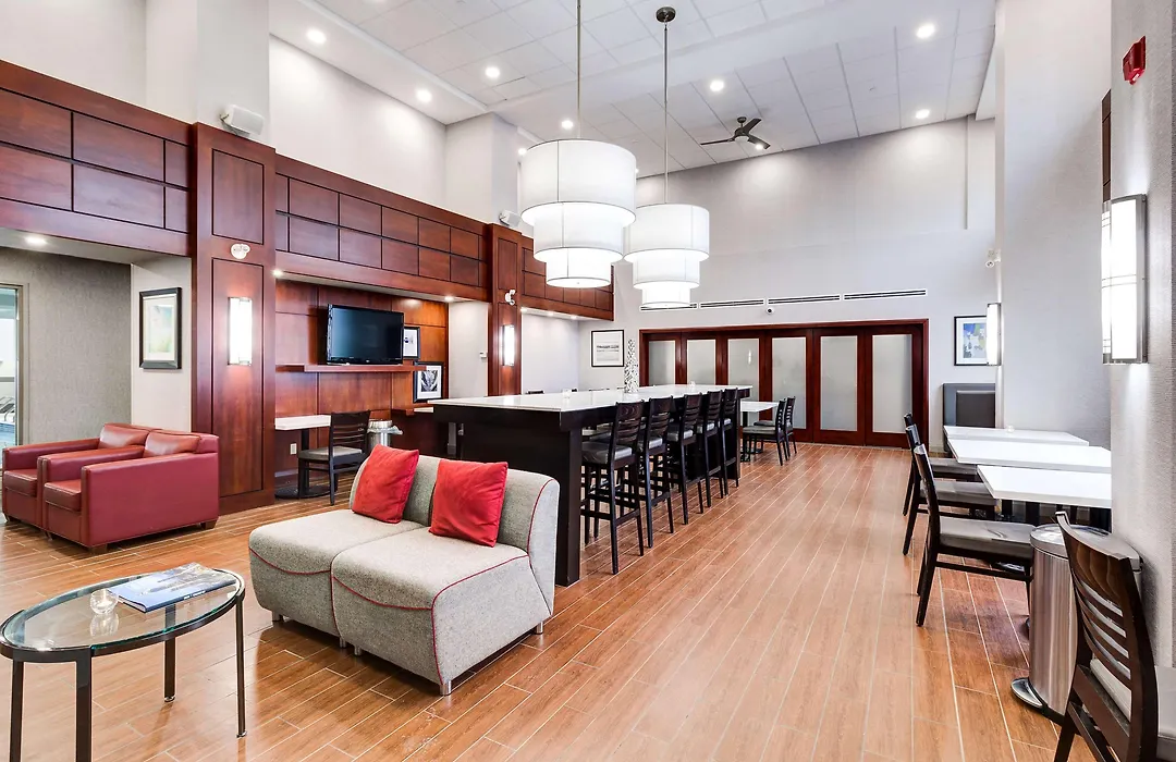 Hampton Inn & Suites By Hilton Brantford-1