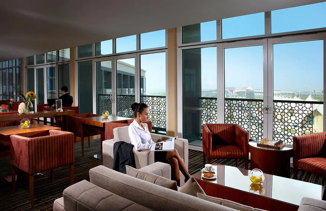 Yas Plaza Marina By Ihg-1