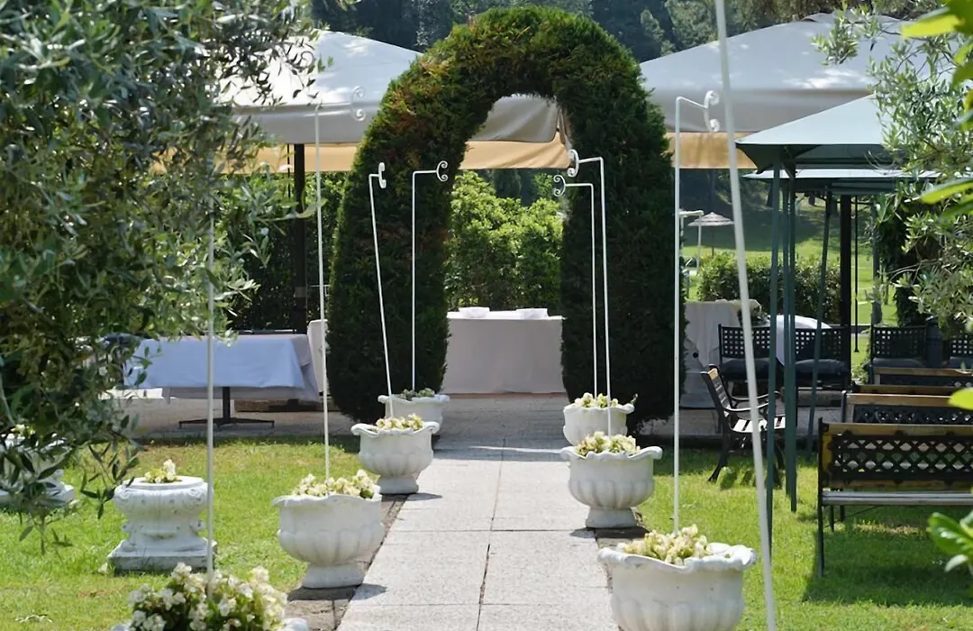 Resort La Mola-1