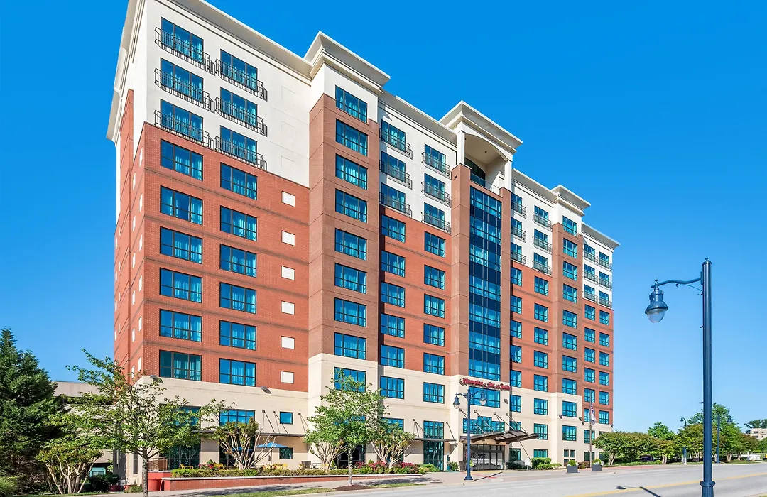 Hampton Inn & Suites National Harbor-Newly Renovated-1
