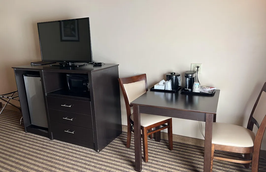 The Putney Inn-1