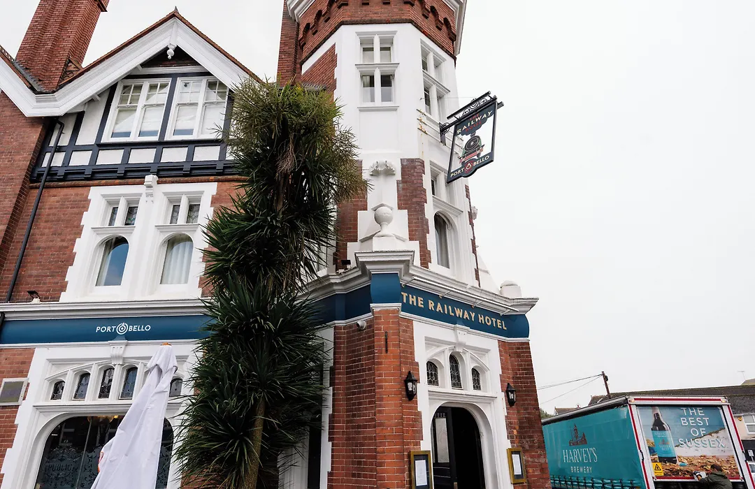 The Railway Hotel Worthing-1
