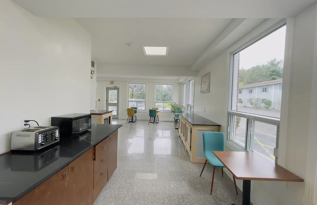 Super 8 By Wyndham Pembroke-1