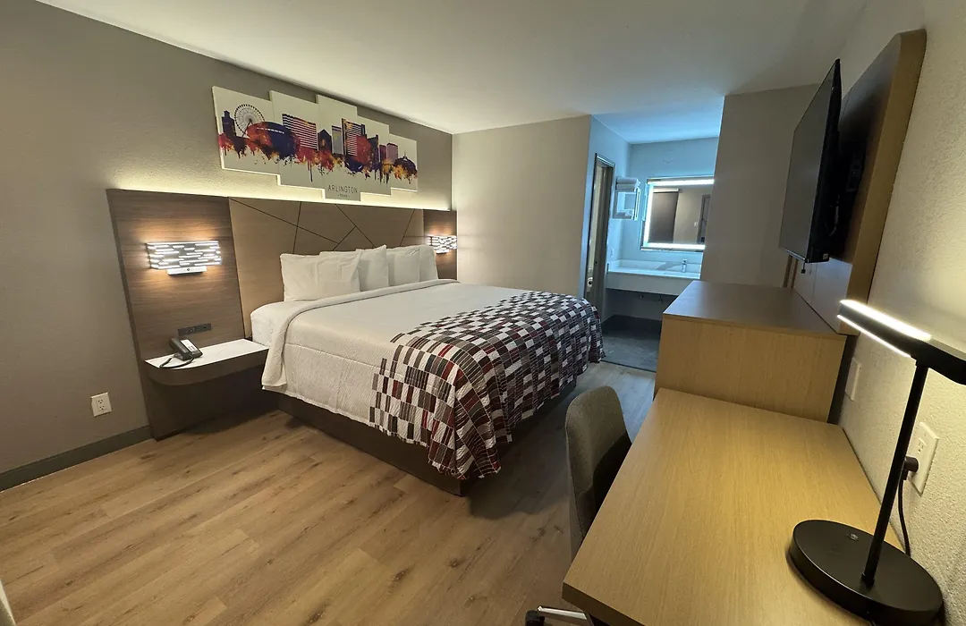 Red Roof Inn Arlington - Entertainment District-1