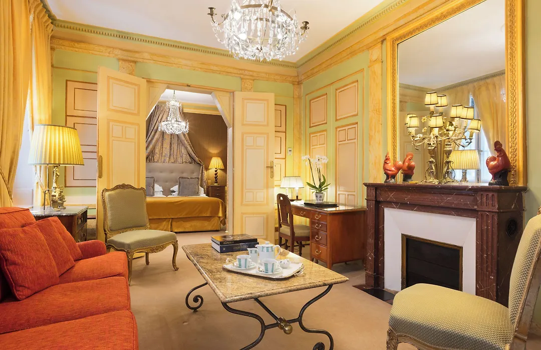 Hôtel Duc De St-Simon-1