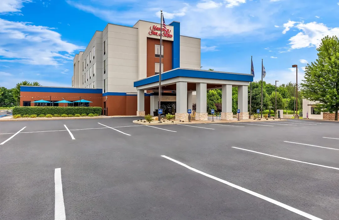 Hampton Inn & Suites Grove City-1