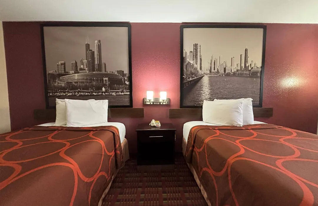Super 8 By Wyndham Paris Il-1