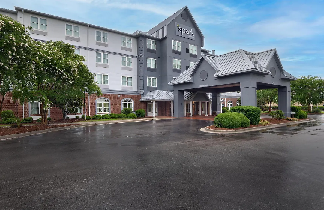 Spark By Hilton Summerville-1