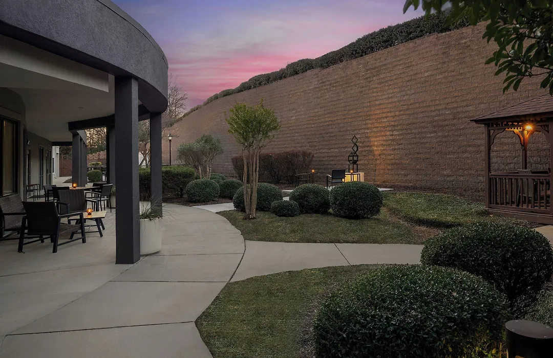 Courtyard Danville-1