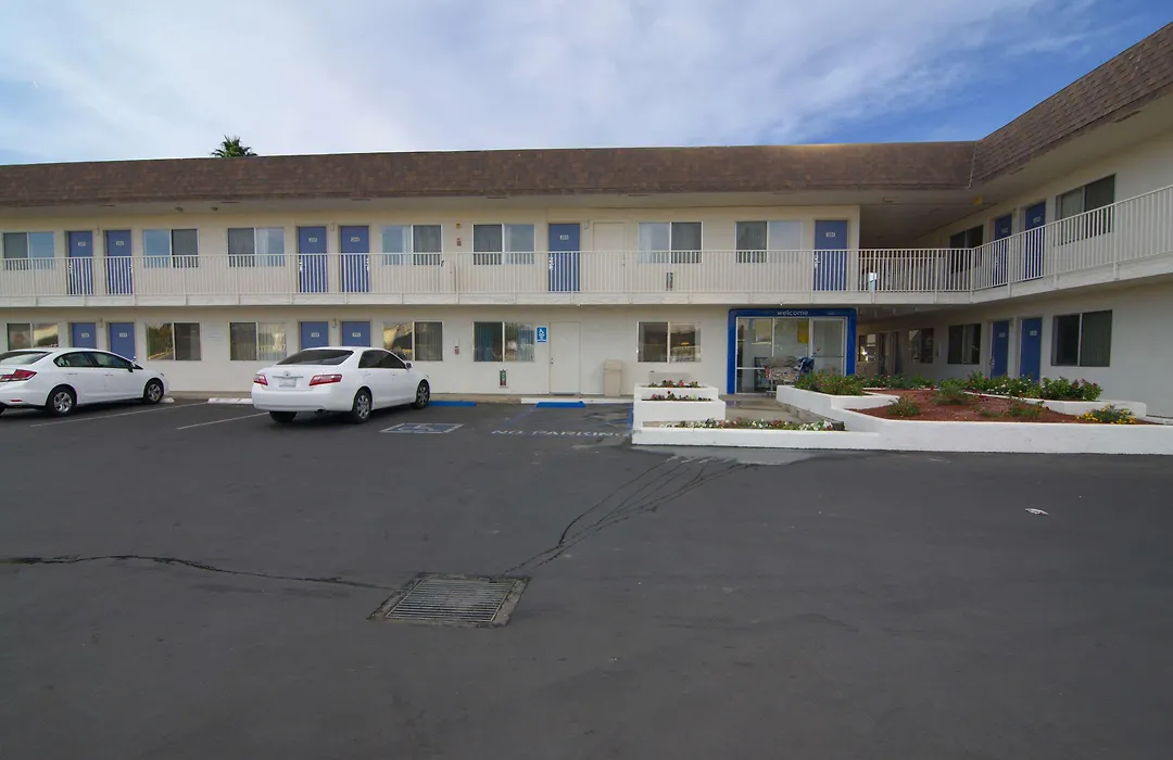 Motel 6-Indio, Ca - Palm Springs-1