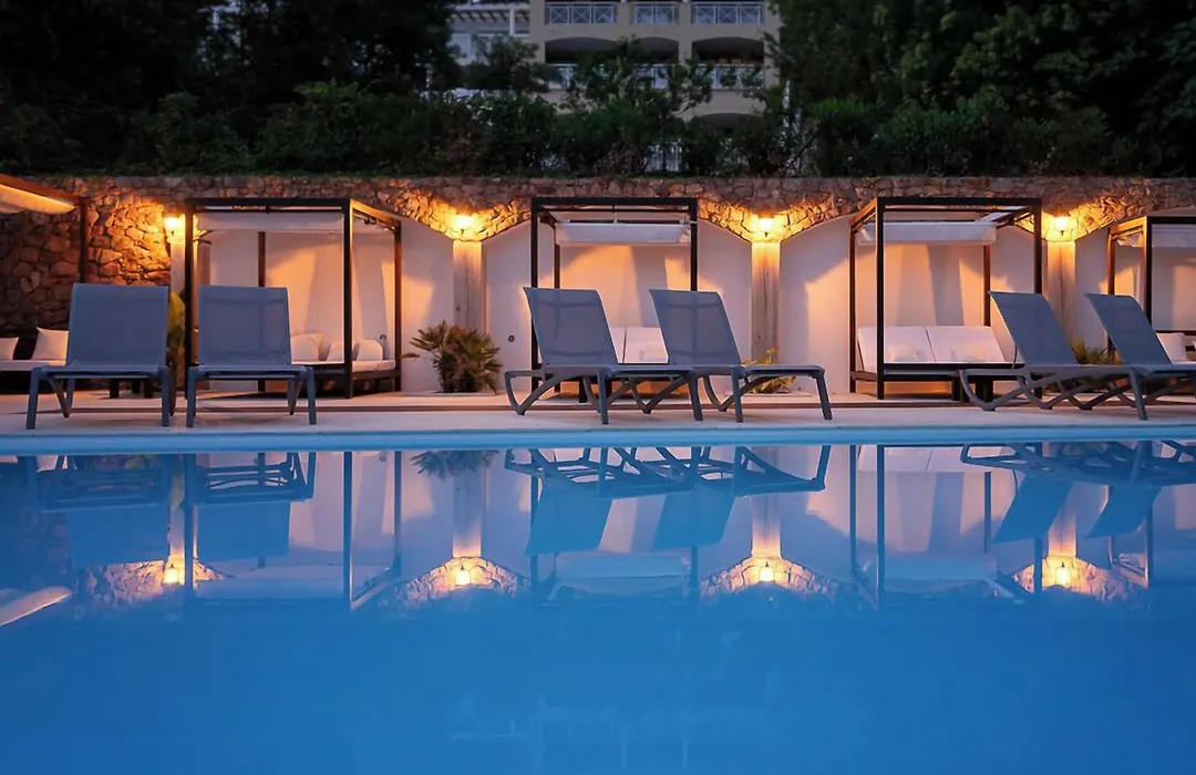 Hotel Chateau De La Tour Cannes-1