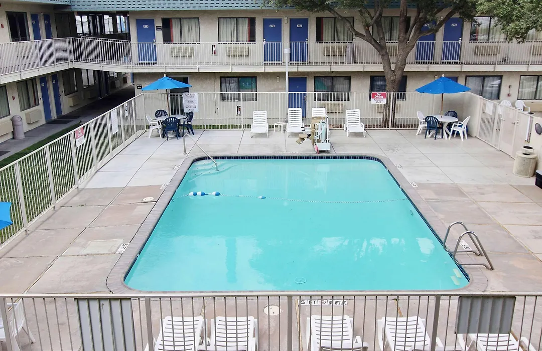 Motel 6-Fort Stockton, Tx-1