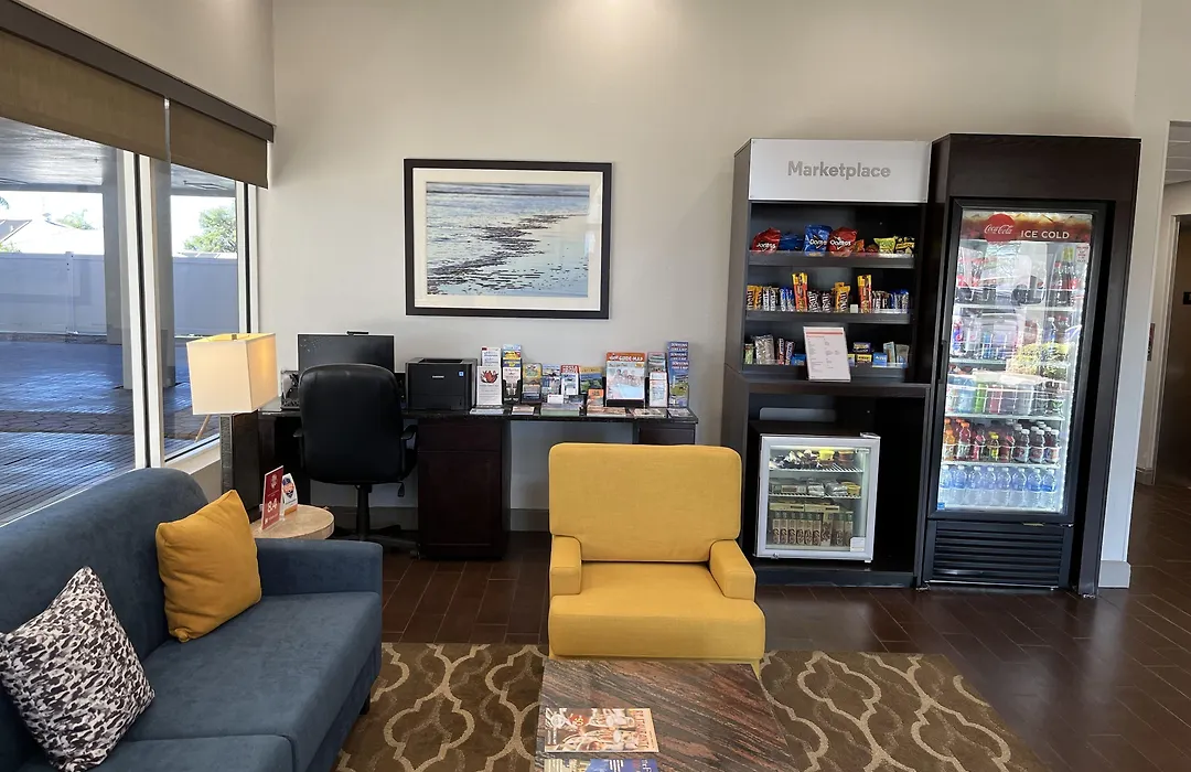 Comfort Suites Clearwater - Dunedin-1