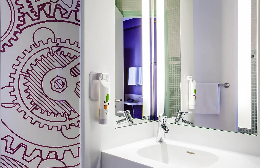 Ibis Styles Paris Mairie De Clichy-1