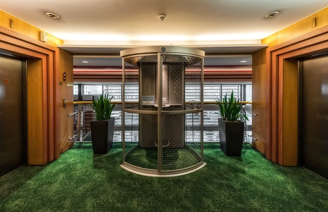 Hp Park Plaza-1