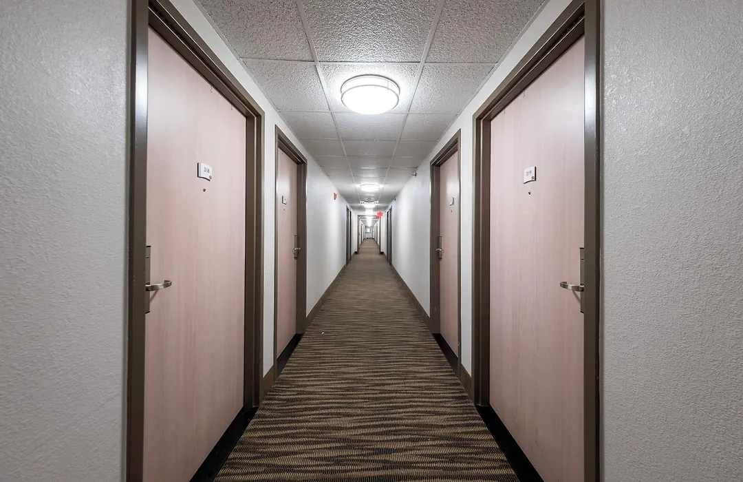 Hometown Inn By Red Roof East Syracuse-1