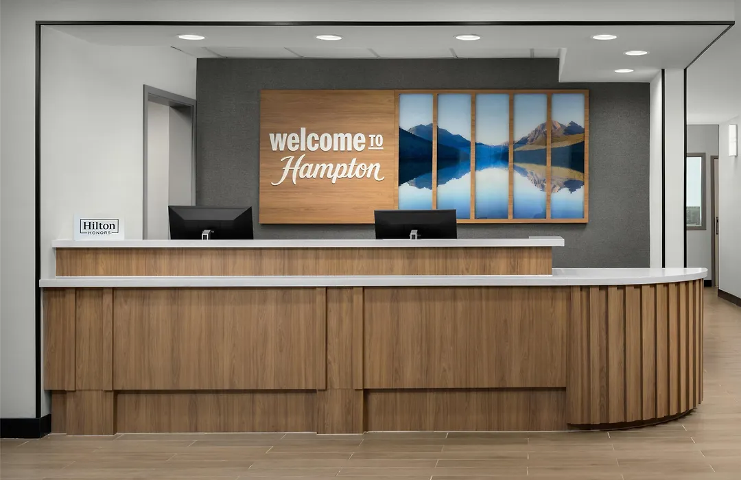 Hampton Inn Butte-1