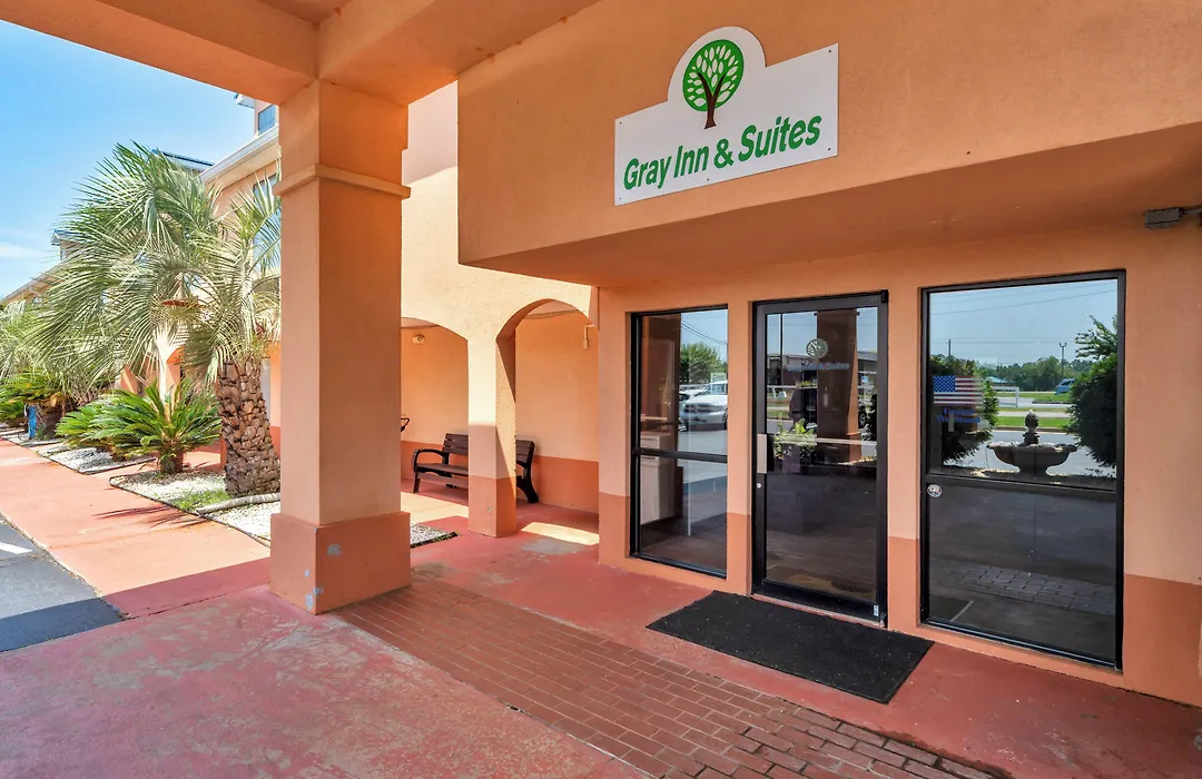 Gray Inn & Suites-1