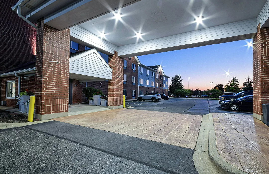Holiday Inn Express Chicago Northwest-Vernon Hills By Ihg-1