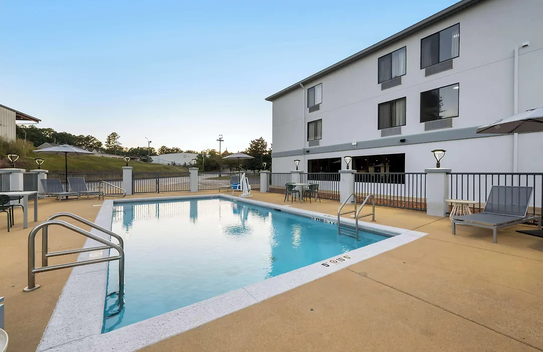 Spark By Hilton Tuscaloosa University-1