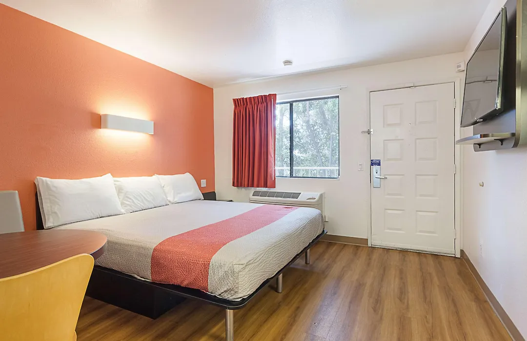 Motel 6-Fresno, Ca-1