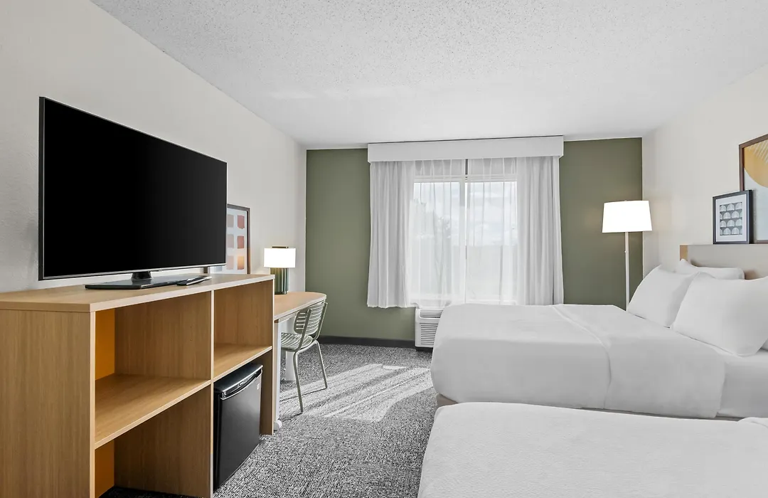 Spark By Hilton Traverse City-1