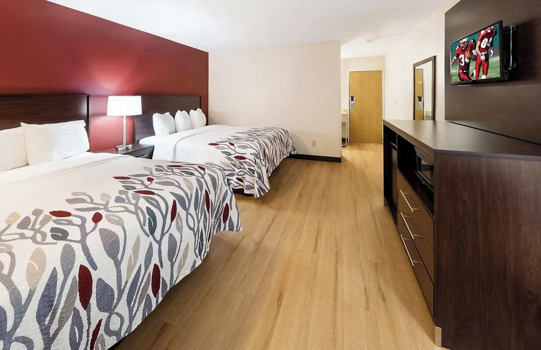 Red Roof Inn Fort Wayne-1