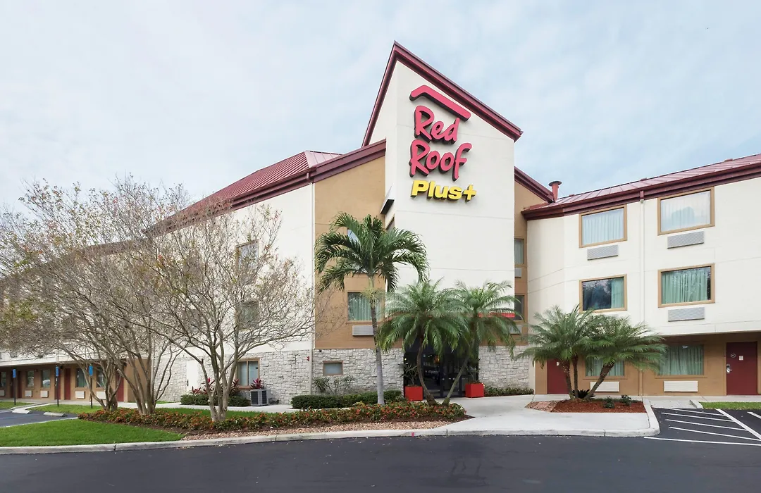 Red Roof Inn Plus+ West Palm Beach-1