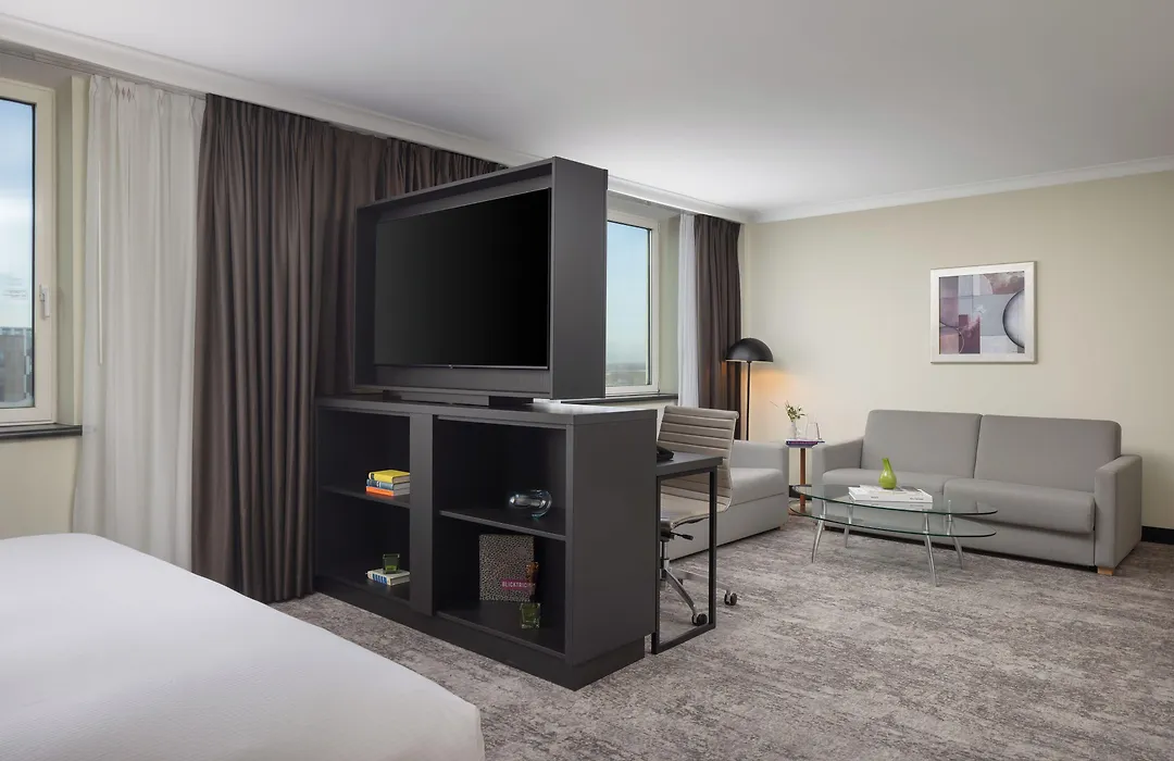 Hilton Düsseldorf-1
