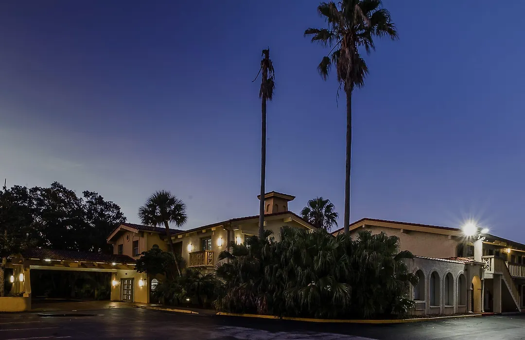 Red Roof Inn Tampa Bay - St. Petersburg-1