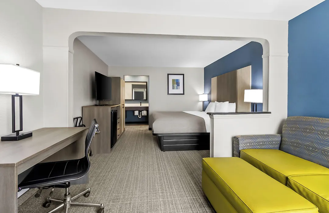 Quality Inn & Suites Florence Civic Center-1