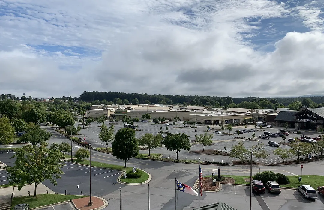 Comfort Suites Outlet Center-1